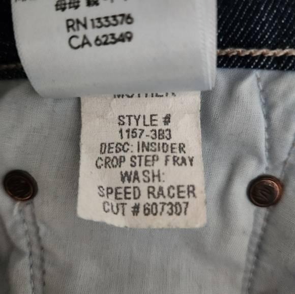 MOTHER | Insider Crop Step Fray Denim Jeans in Speed Racer - Size 25 - Picture 16 of 16